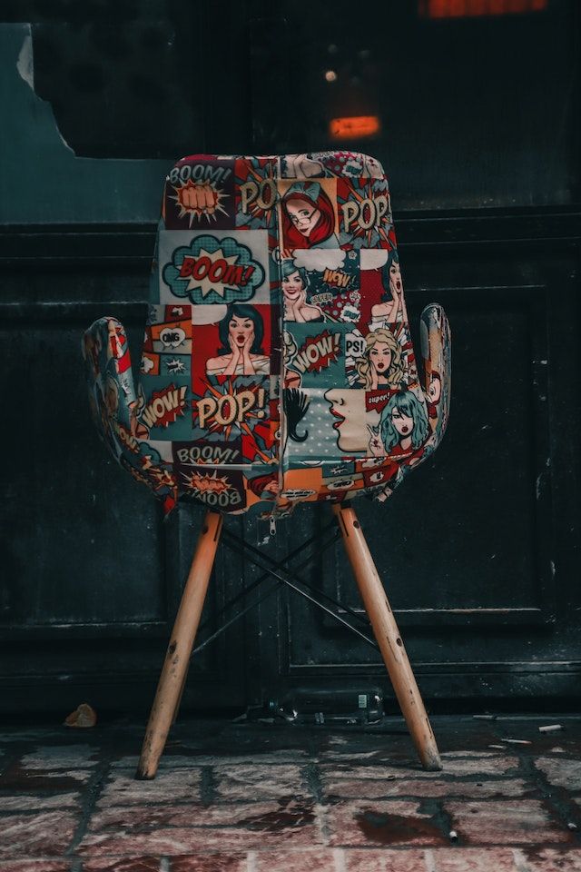 krzesło w stylu pop art
